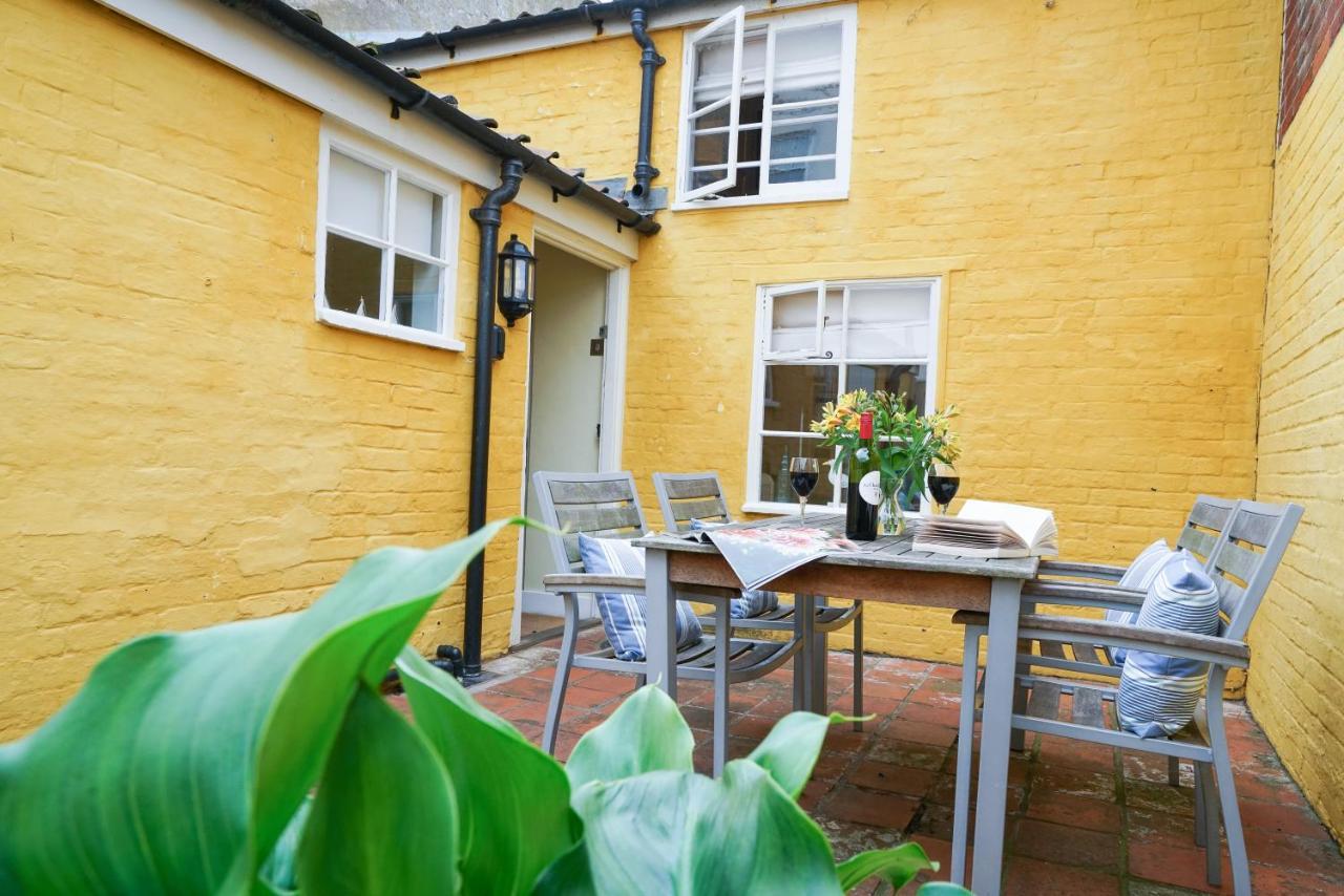 Aldeburgh Cottage Exterior photo